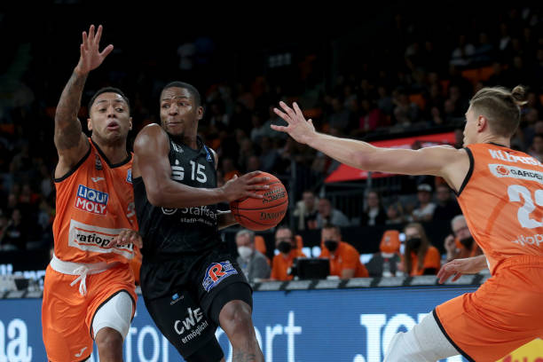 一旦赛场局 一旦赛场局