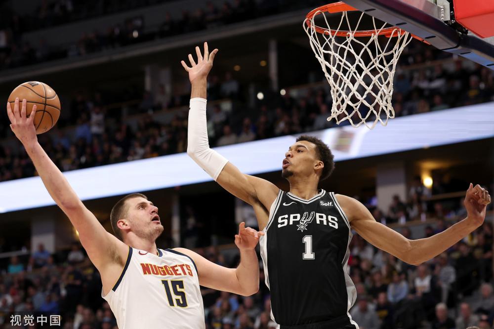 年轻化的趋 年轻化的趋